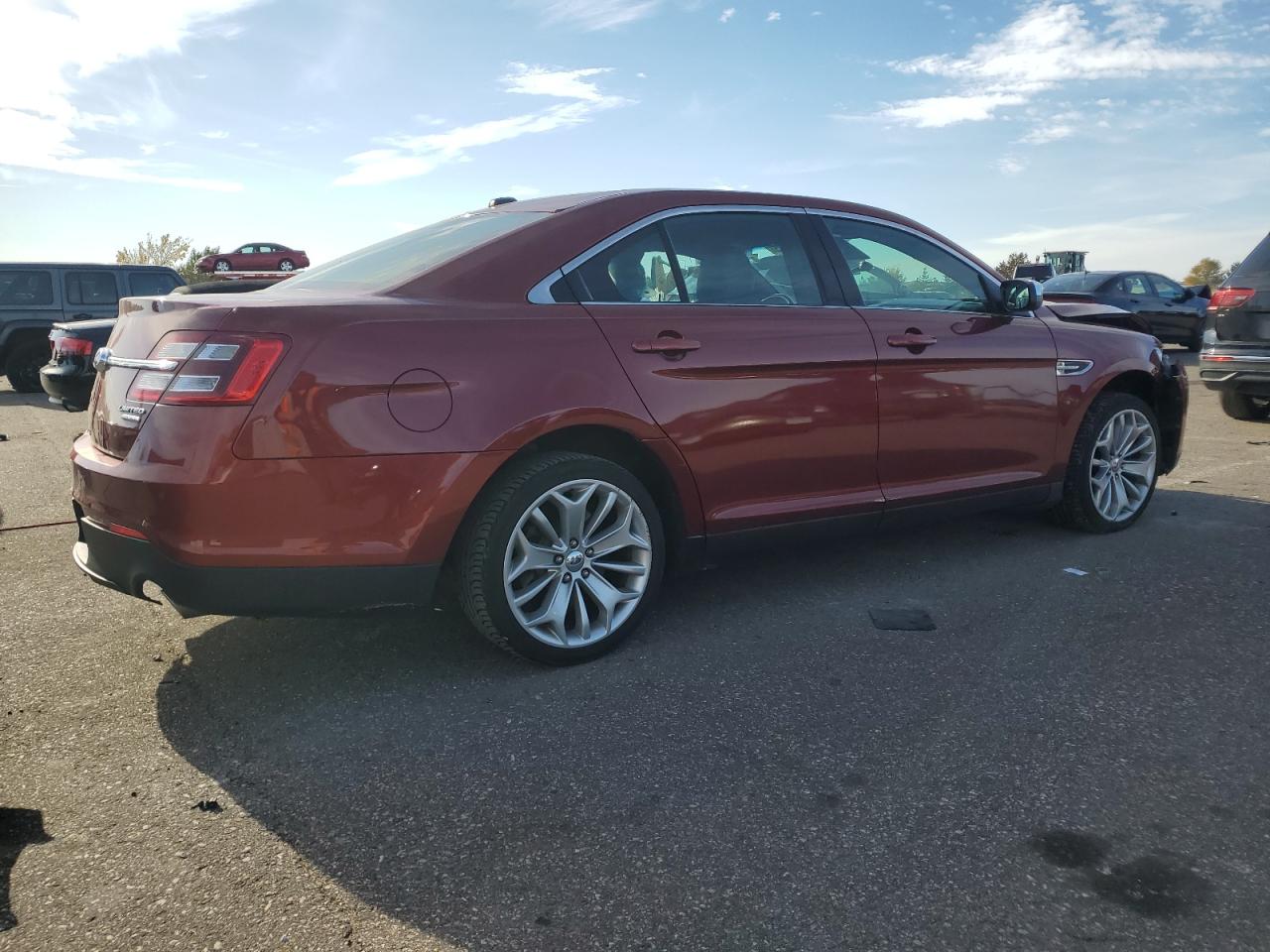 Ford Taurus Limited Image 12