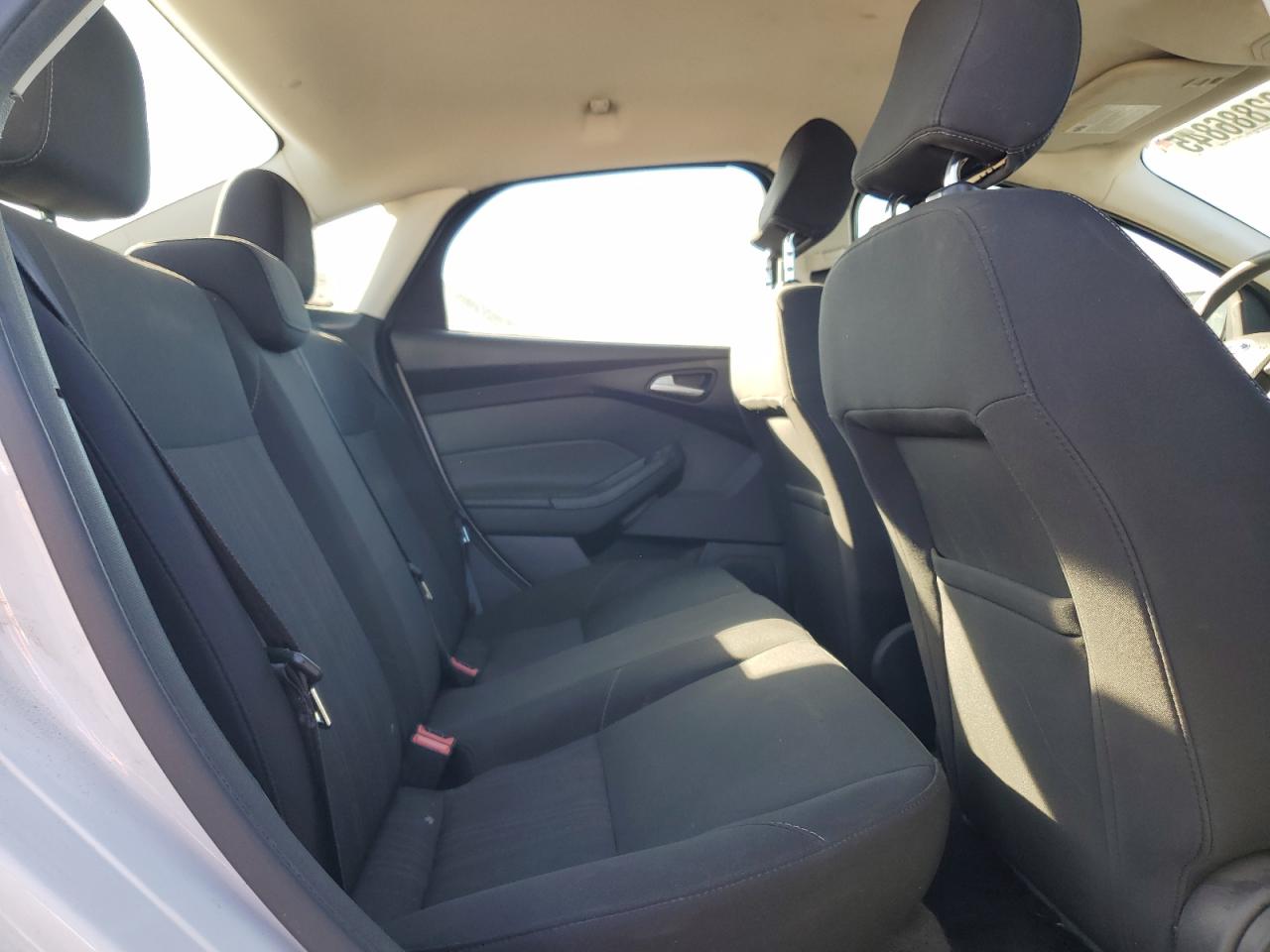 Ford Focus Se Image 9