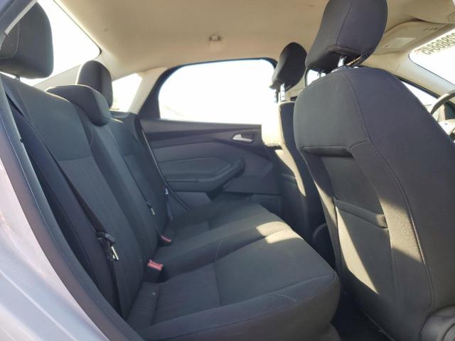 Ford Focus Se Image 9