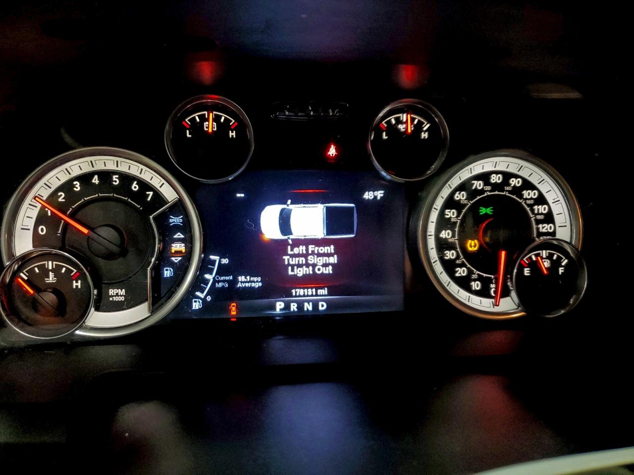 Ram 1500 Slt Image 9