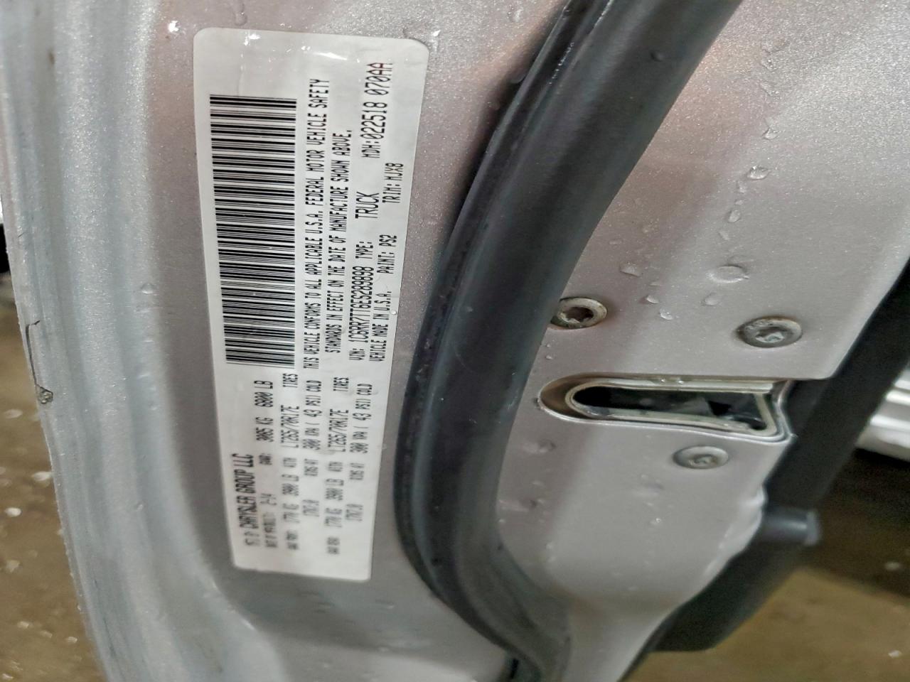 Ram 1500 Slt Image 11