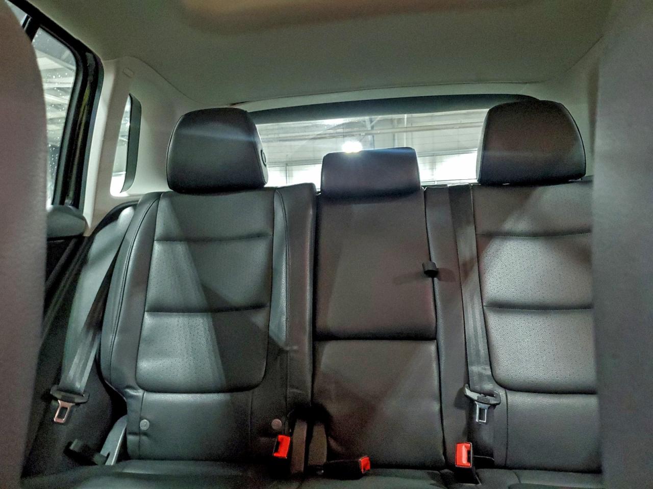 Volkswagen Tiguan Wolfsburg Image 10