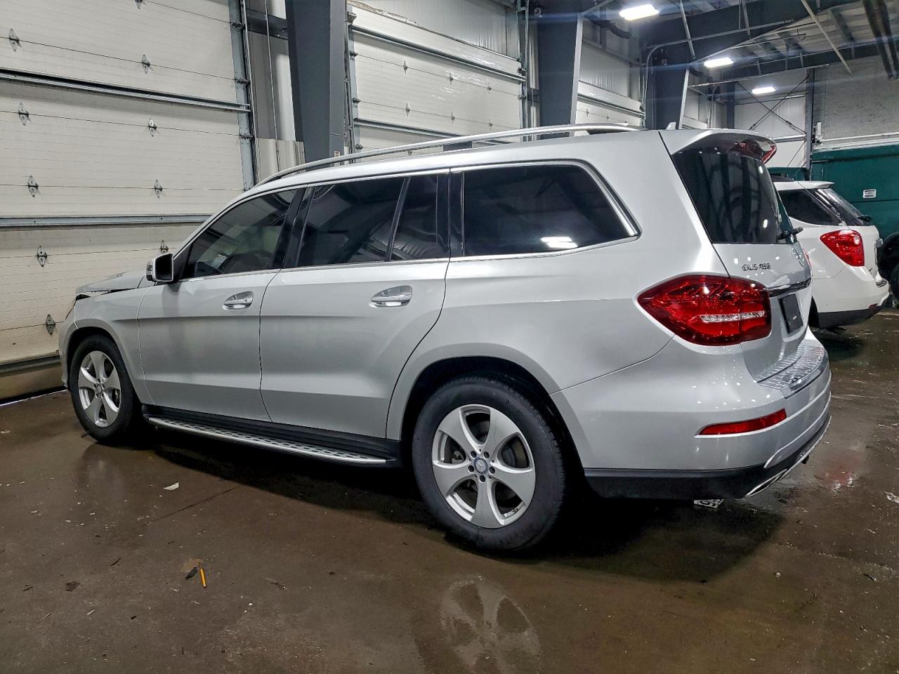 Mercedes-Benz Gls-class 450 4matic Image 2