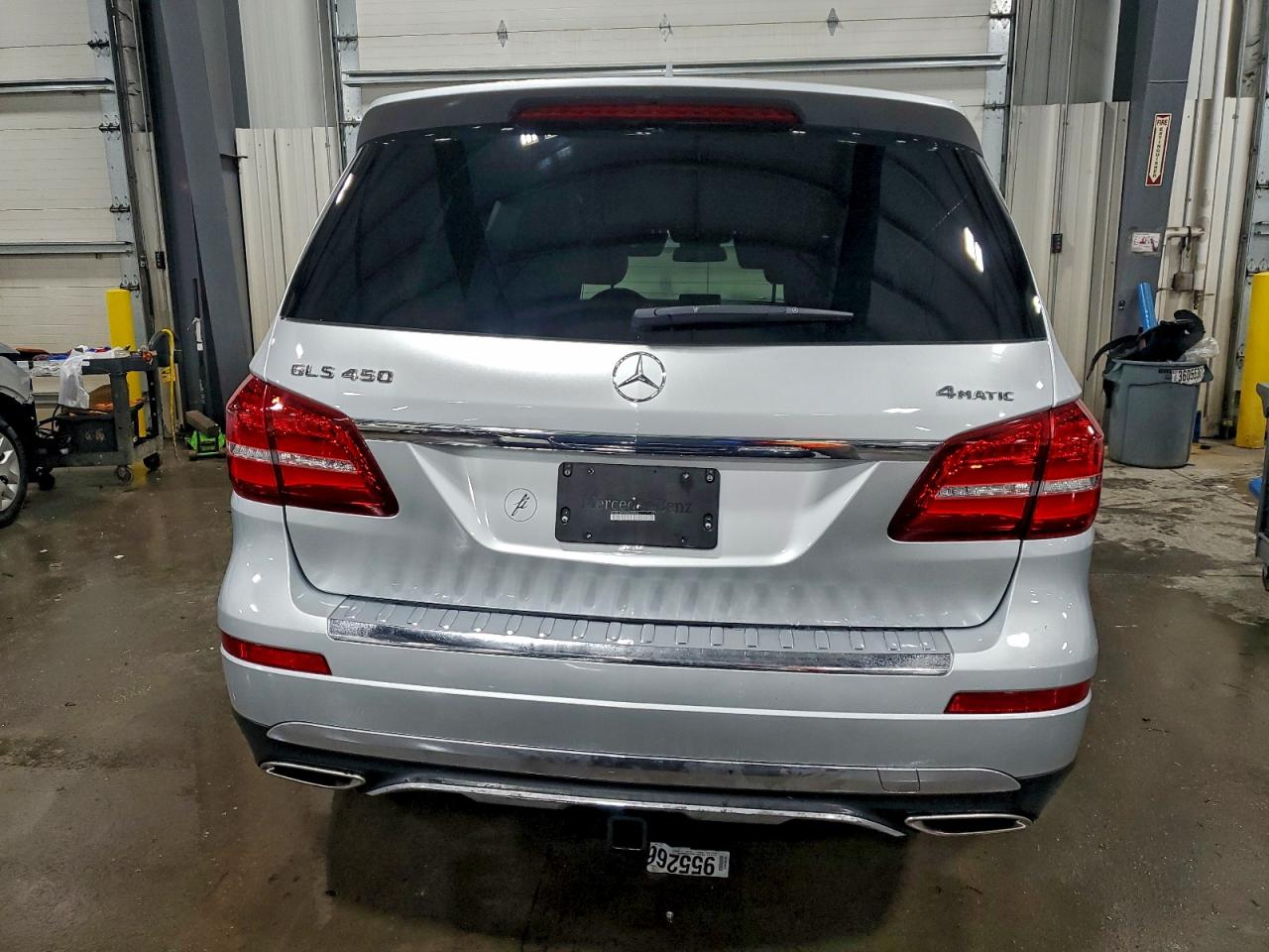 Mercedes-Benz Gls-class 450 4matic Image 8