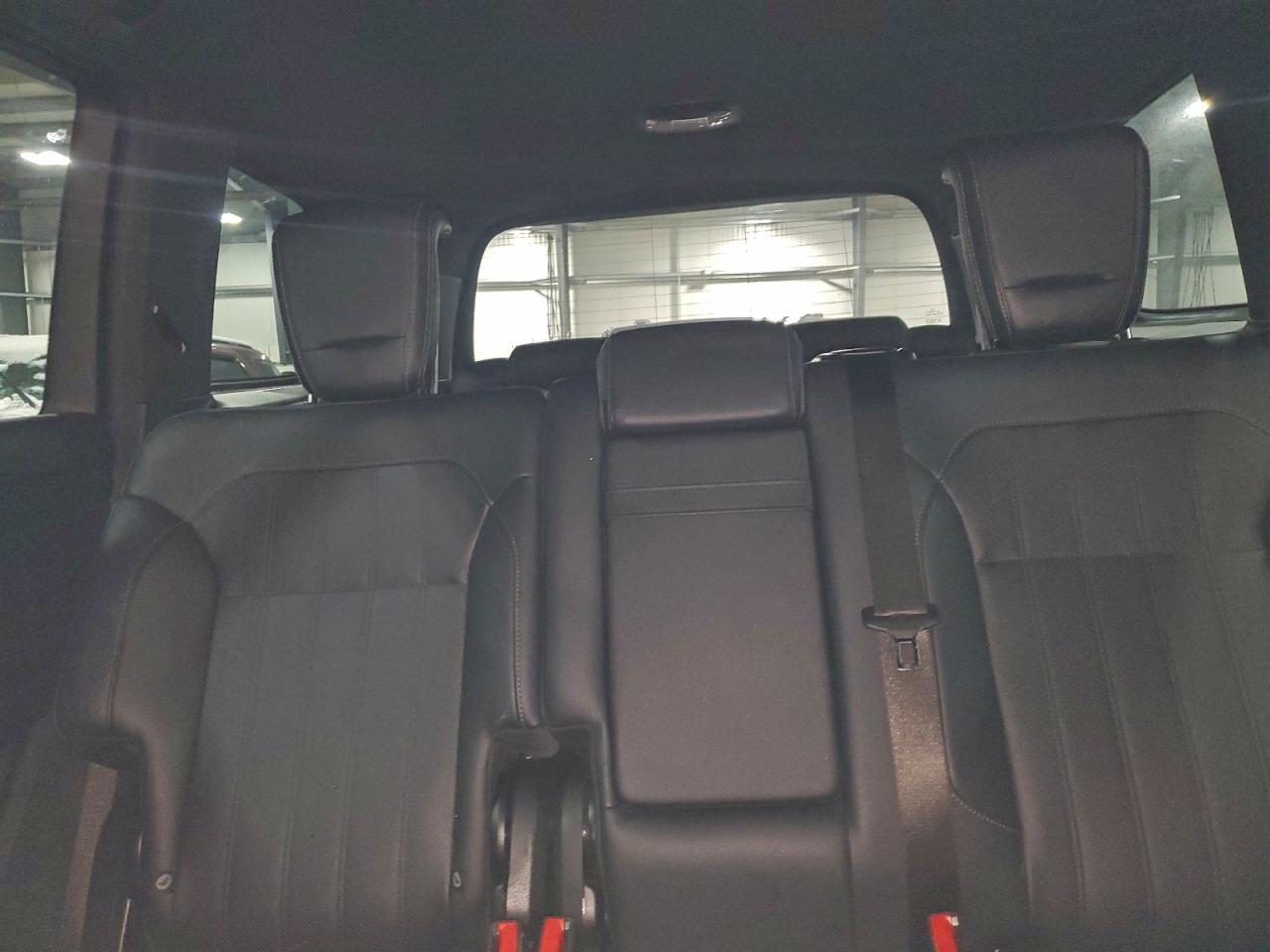 Mercedes-Benz Gls-class 450 4matic Image 12