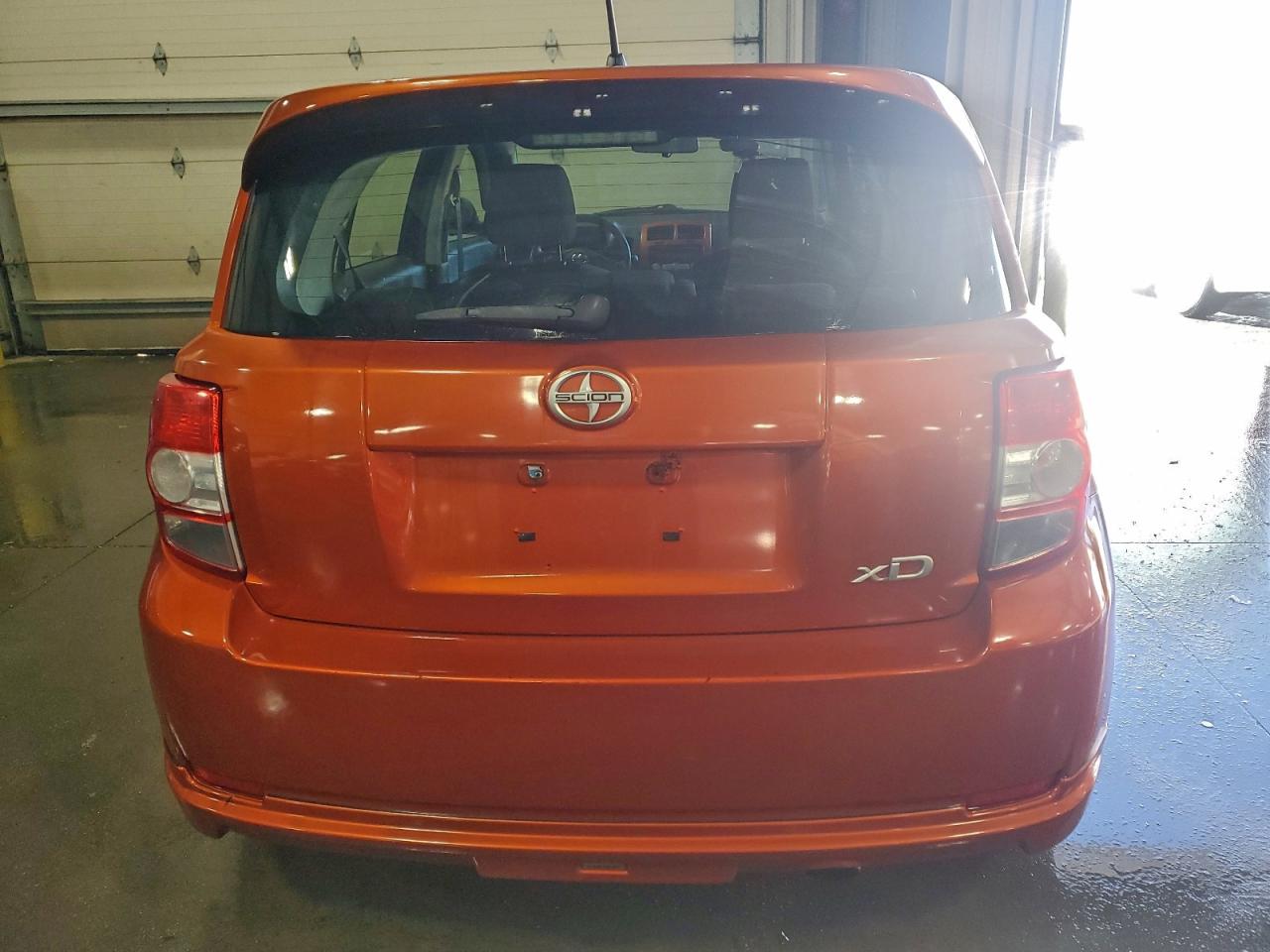 Scion xD Image 7