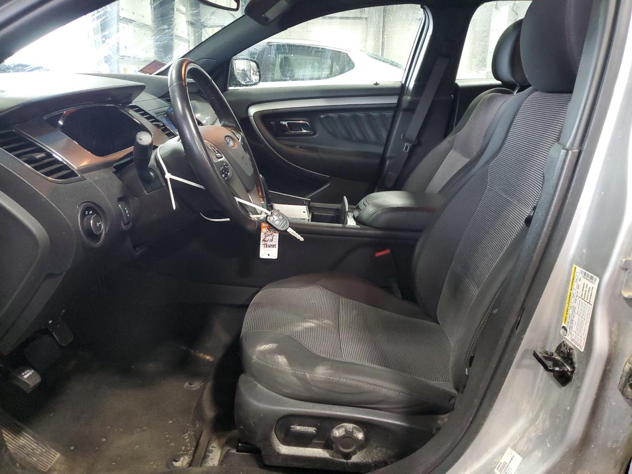 Ford Taurus Sel Image 11