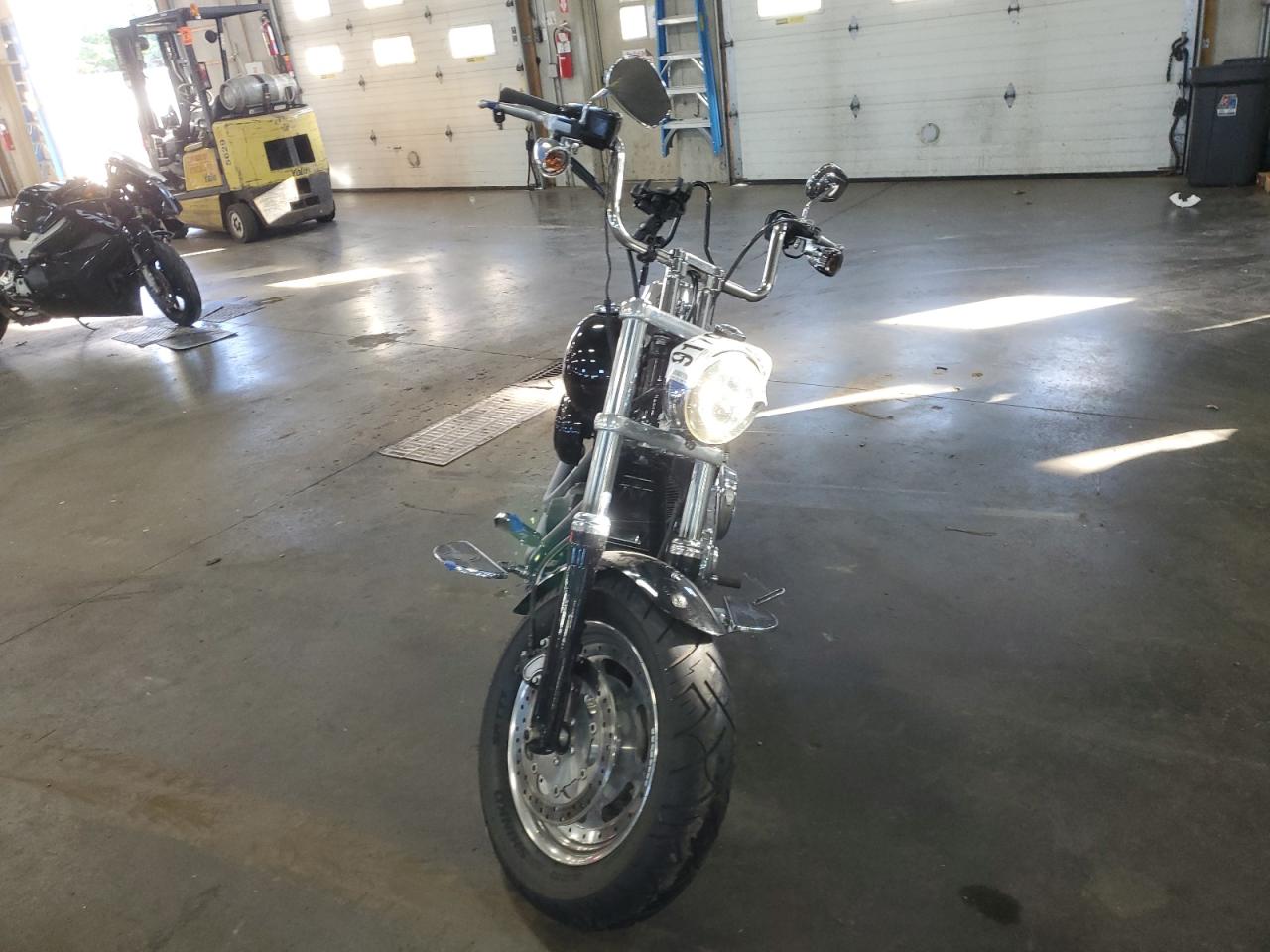 Harley-Davidson Fx Dyna Fat Bob Image 3