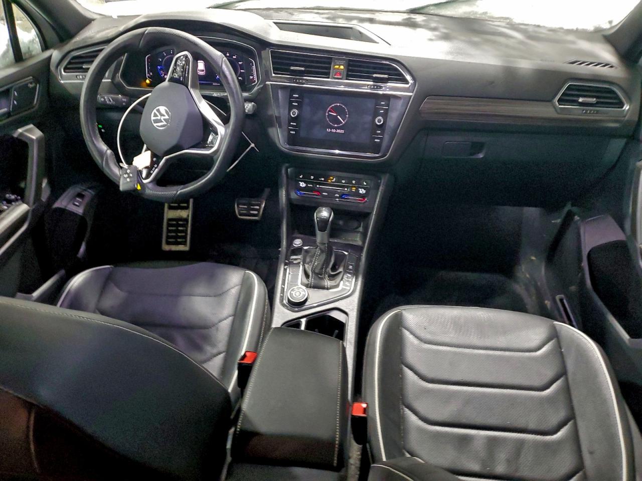 Volkswagen Tiguan Sel R-line Black Image 11