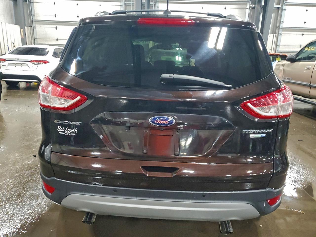 Ford Escape Titanium Image 7