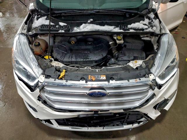 Ford Escape Titanium Image 5