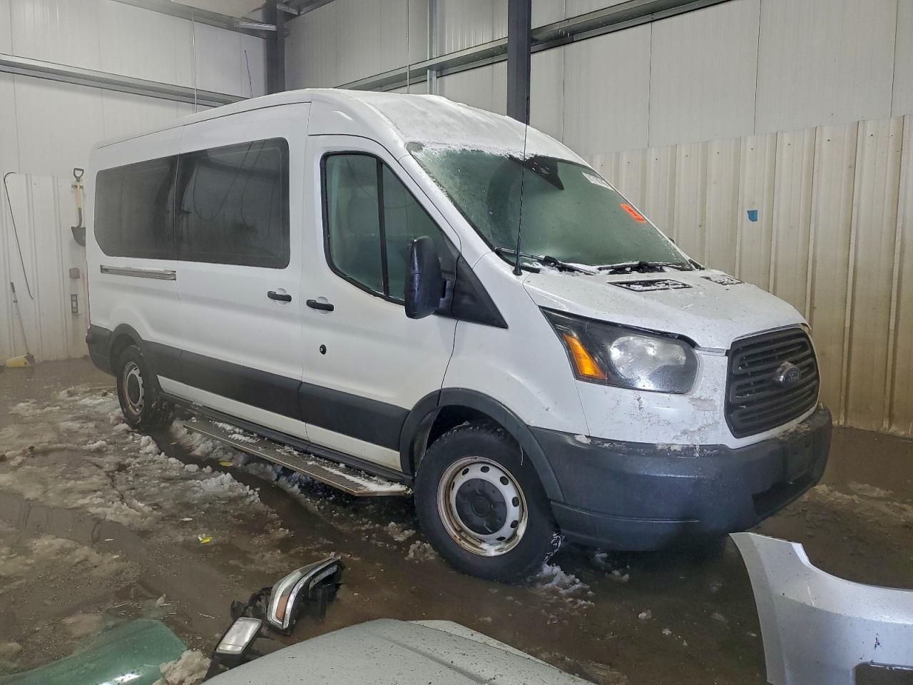 Ford Transit T-350 Image 7