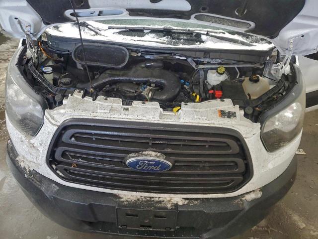 Ford Transit T-350 Image 9