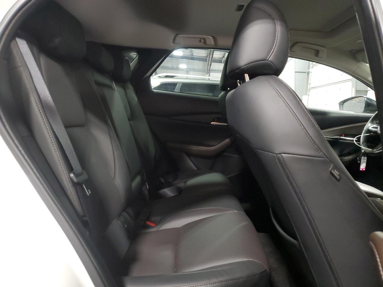Mazda Cx Premium Image 8