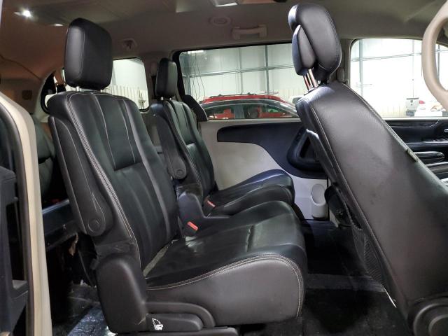 Chrysler Minivan Touring Image 11