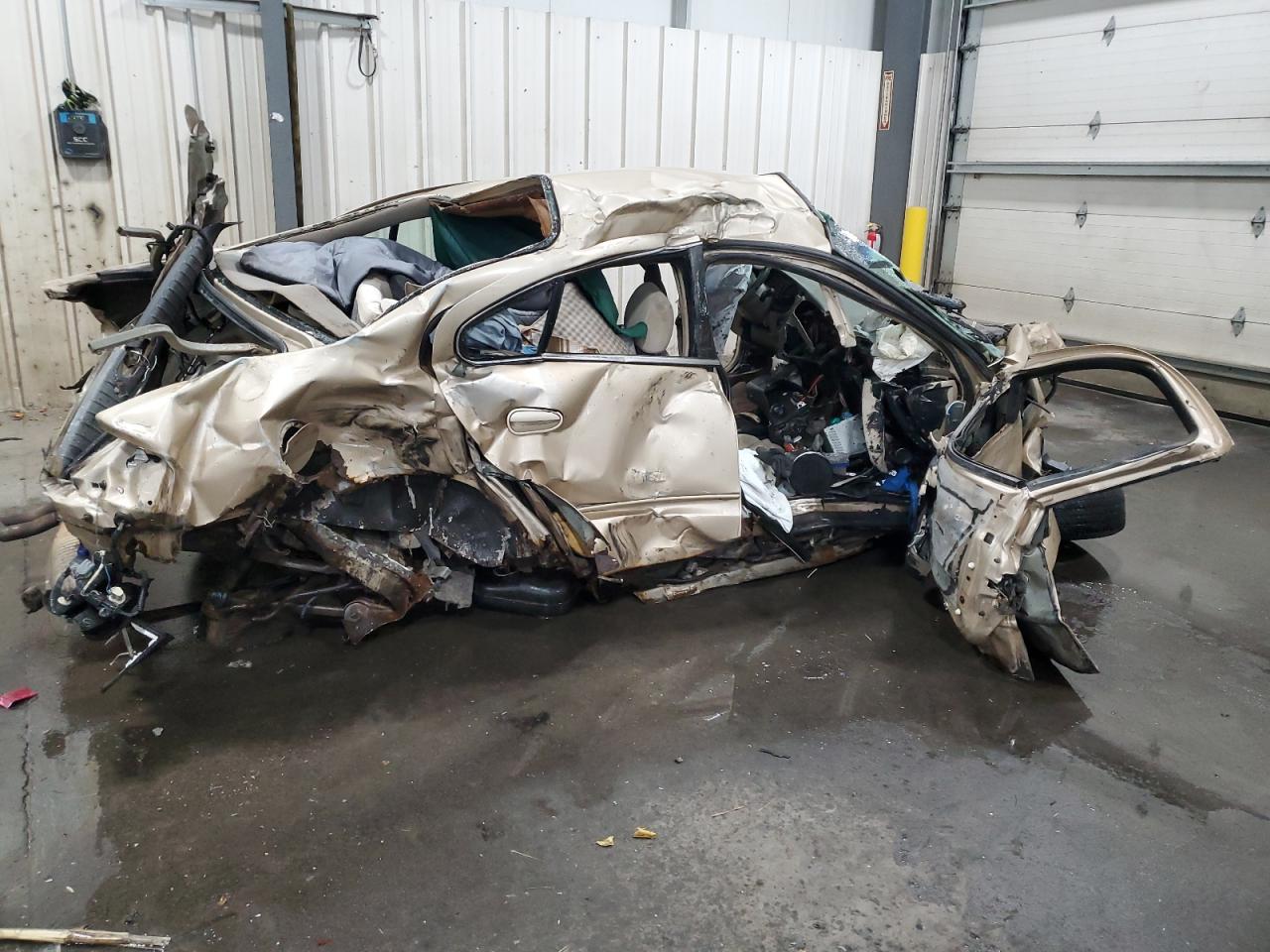 Oldsmobile Alero Gl Image 2