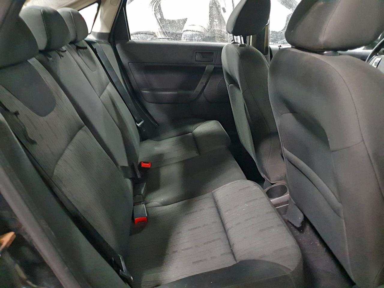 Ford Focus Se Image 9