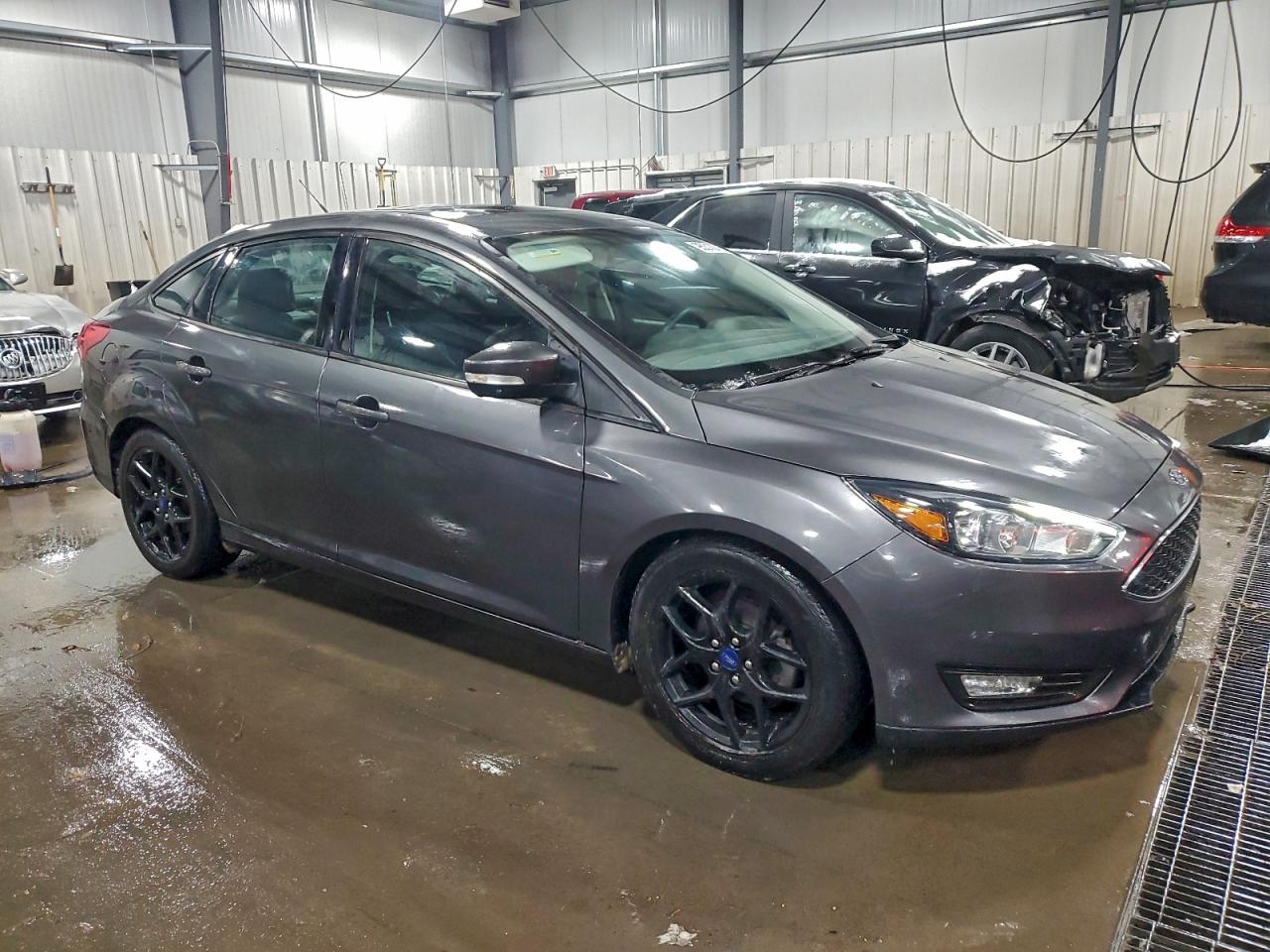 Ford Focus Se Image 5