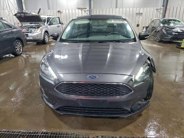 Ford Focus Se Image 3