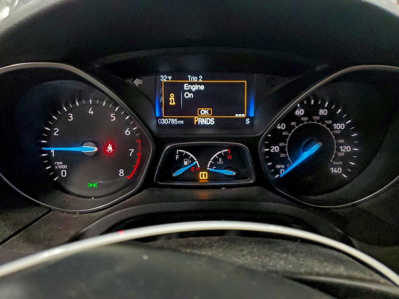 Ford Focus Se Image 12