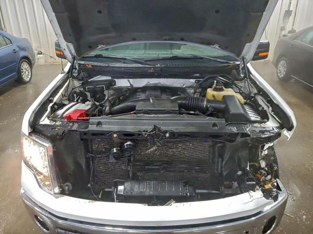 Ford F-150 Super Cab Image 12