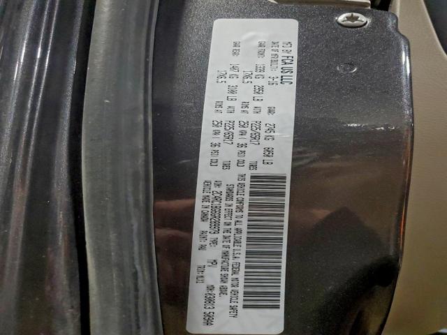 Chrysler Minivan Touring Image 14