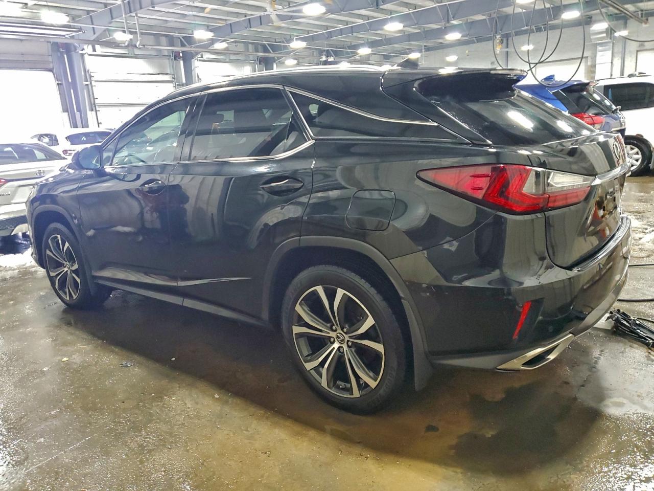 Lexus RX 350 Base Image 2