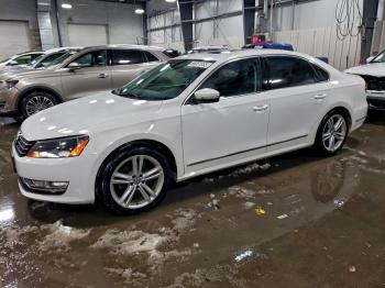  Salvage Volkswagen Passat