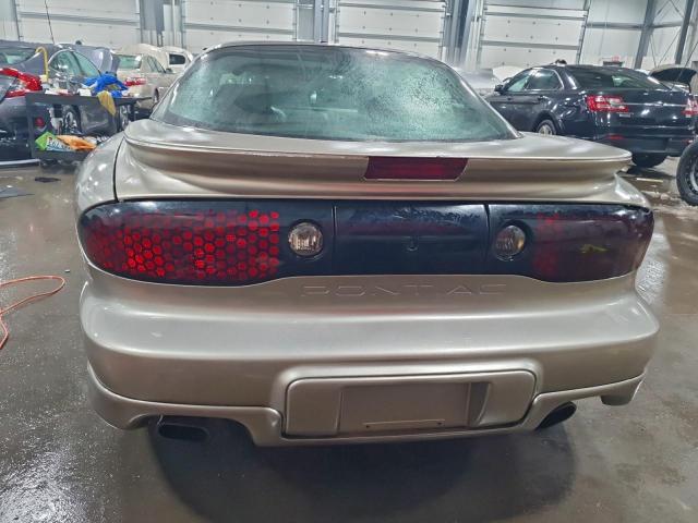 Pontiac Firebird Image 12