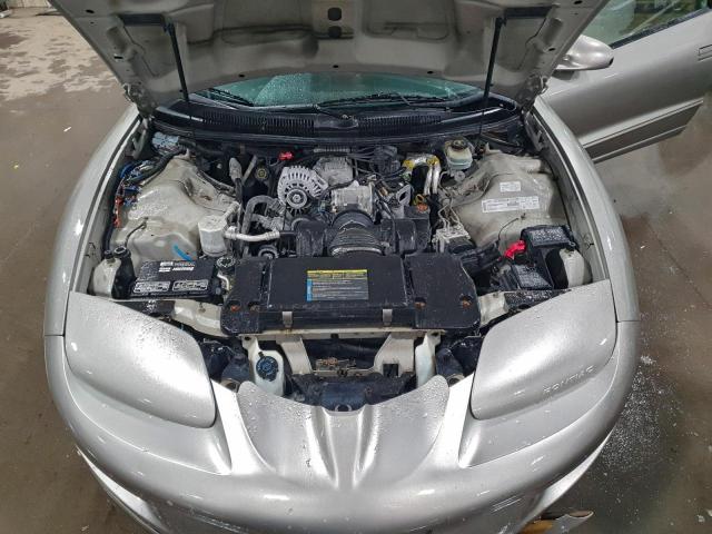 Pontiac Firebird Image 4