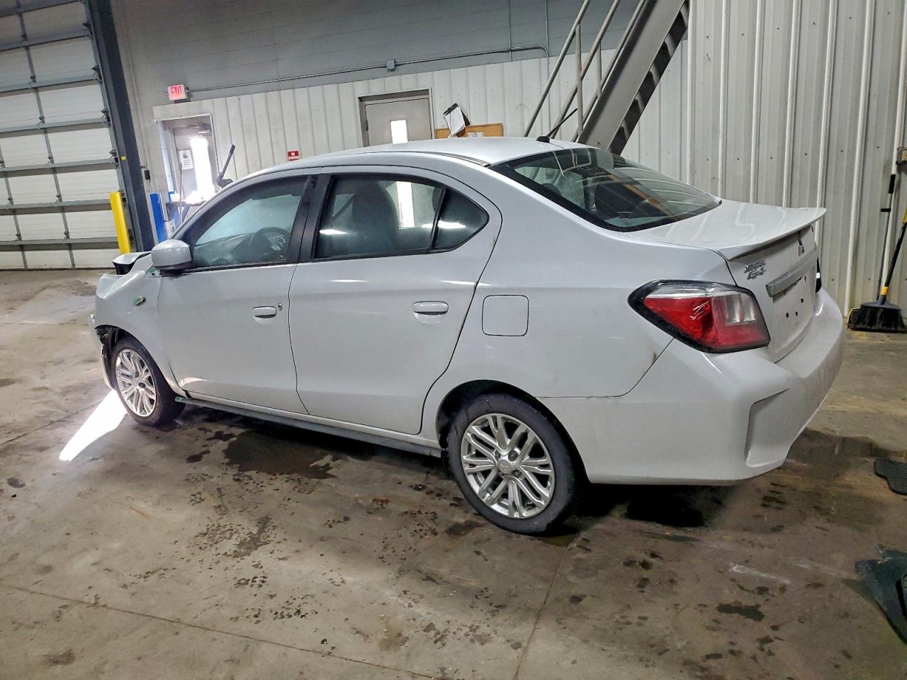 Mitsubishi Mirage G4 Es Image 6