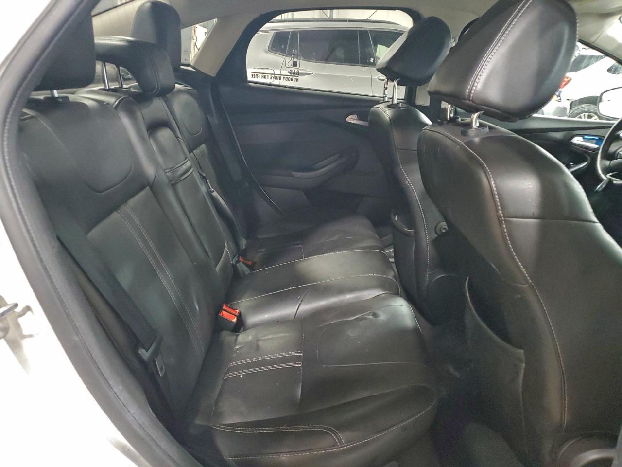 Ford Focus Titanium Image 6