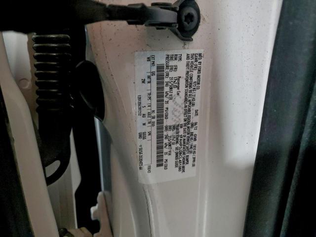 Ford Focus Titanium Image 11