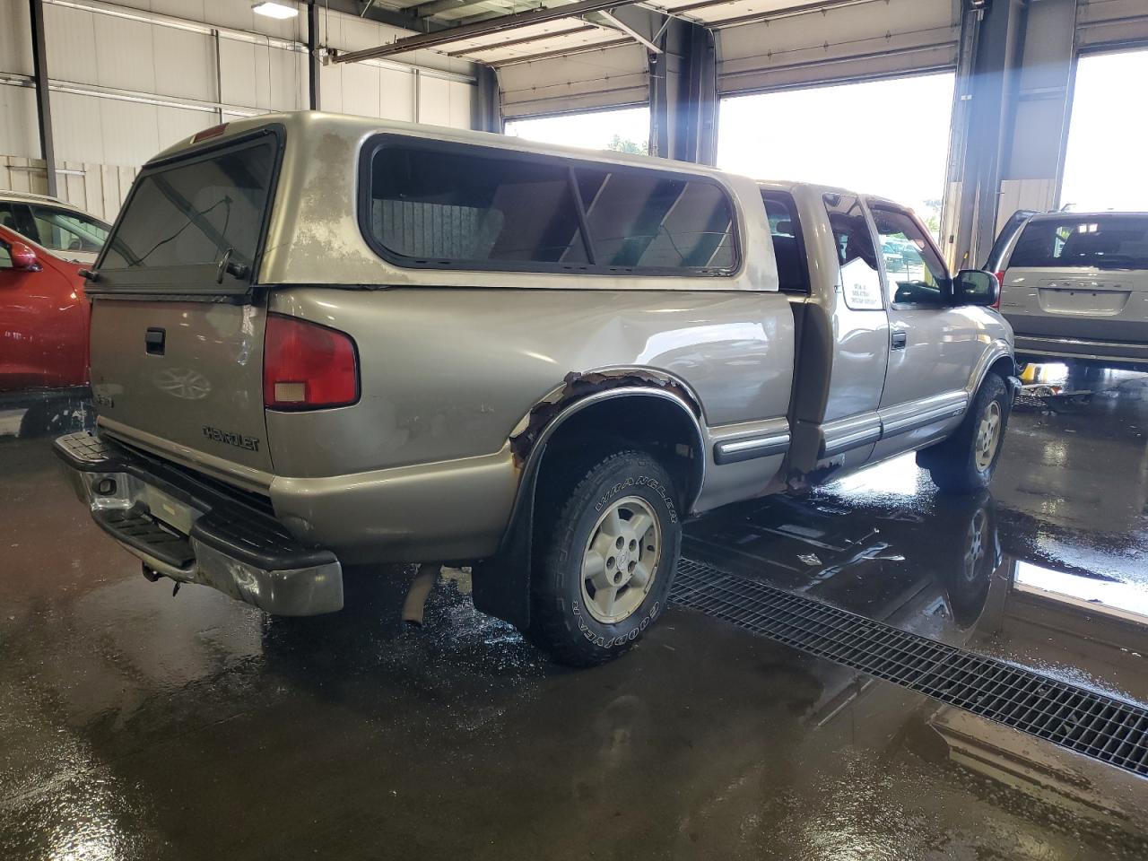 Chevrolet S-10 S10 Image 8