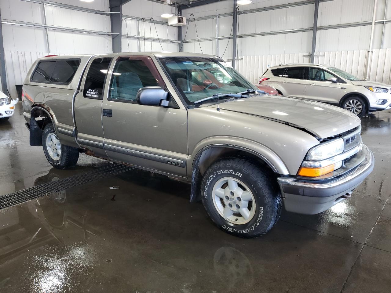 Chevrolet S-10 S10 Image 2