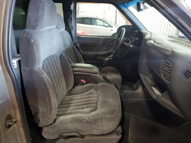 Chevrolet S-10 S10 Image 7