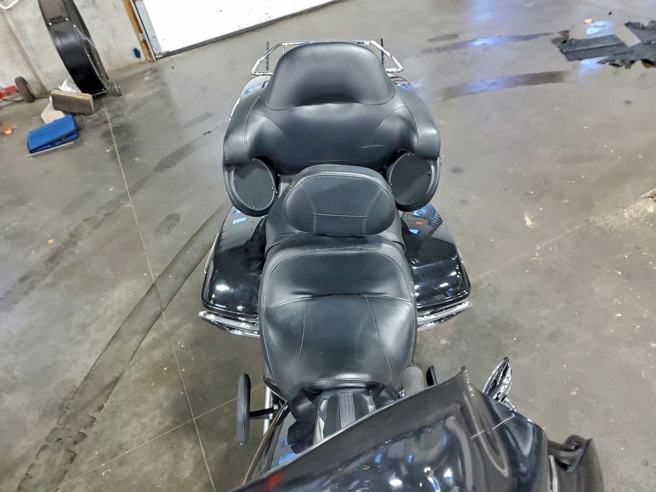 Harley-Davidson Fl Shrine Ultra Limited Image 8