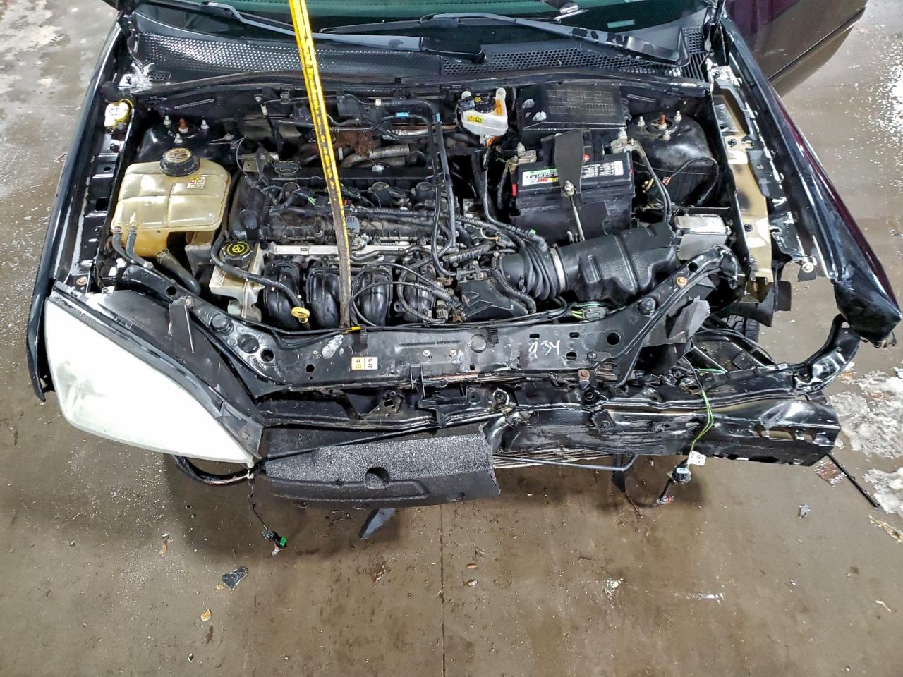 Ford Focus Zx4 Image 6