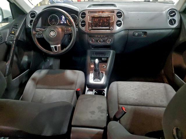 Volkswagen Tiguan S Image 6