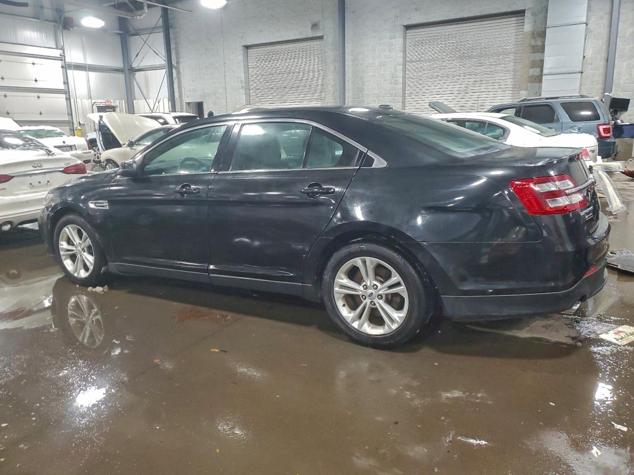 Ford Taurus Sel Image 8