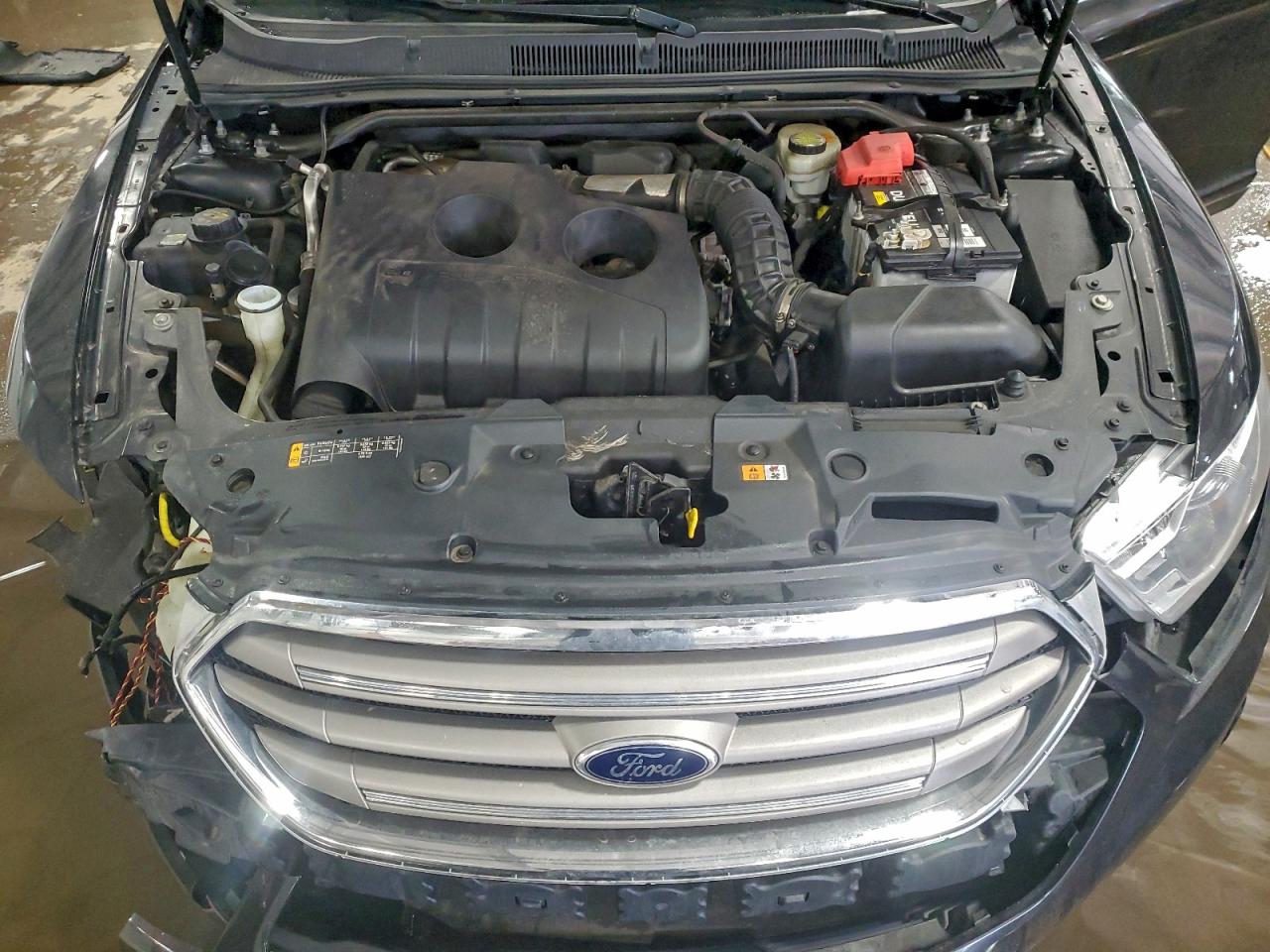 Ford Taurus Sel Image 10