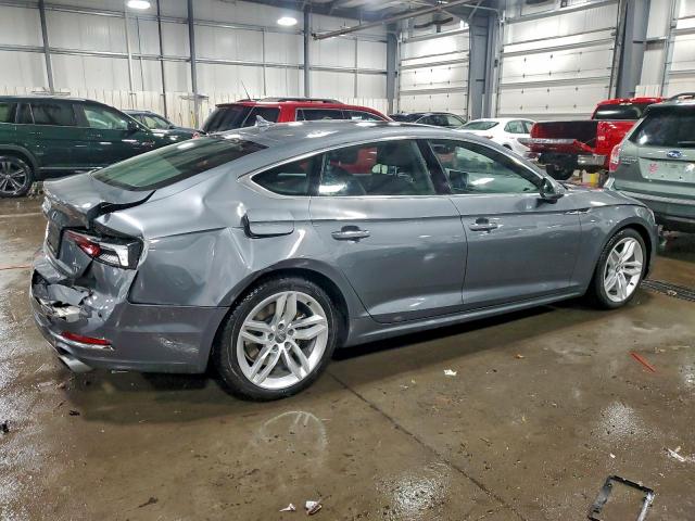 Audi A5 Premium Plus Image 2