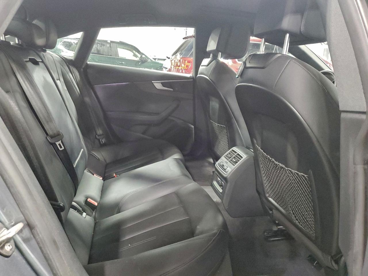 Audi A5 Premium Plus Image 10