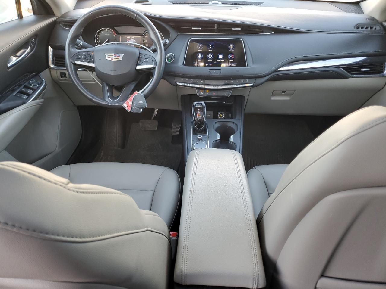 Cadillac XT4 Luxury Image 9