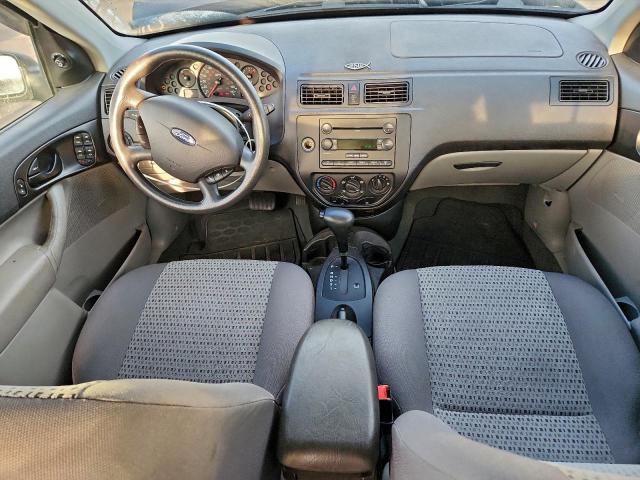 Ford Focus Zx4 Image 9