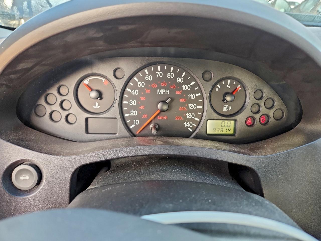 Ford Focus Zx4 Image 4