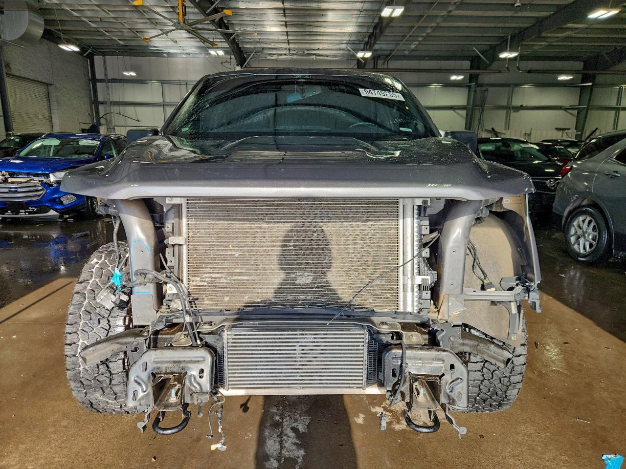 Ford F-150 Supercrew Image 6