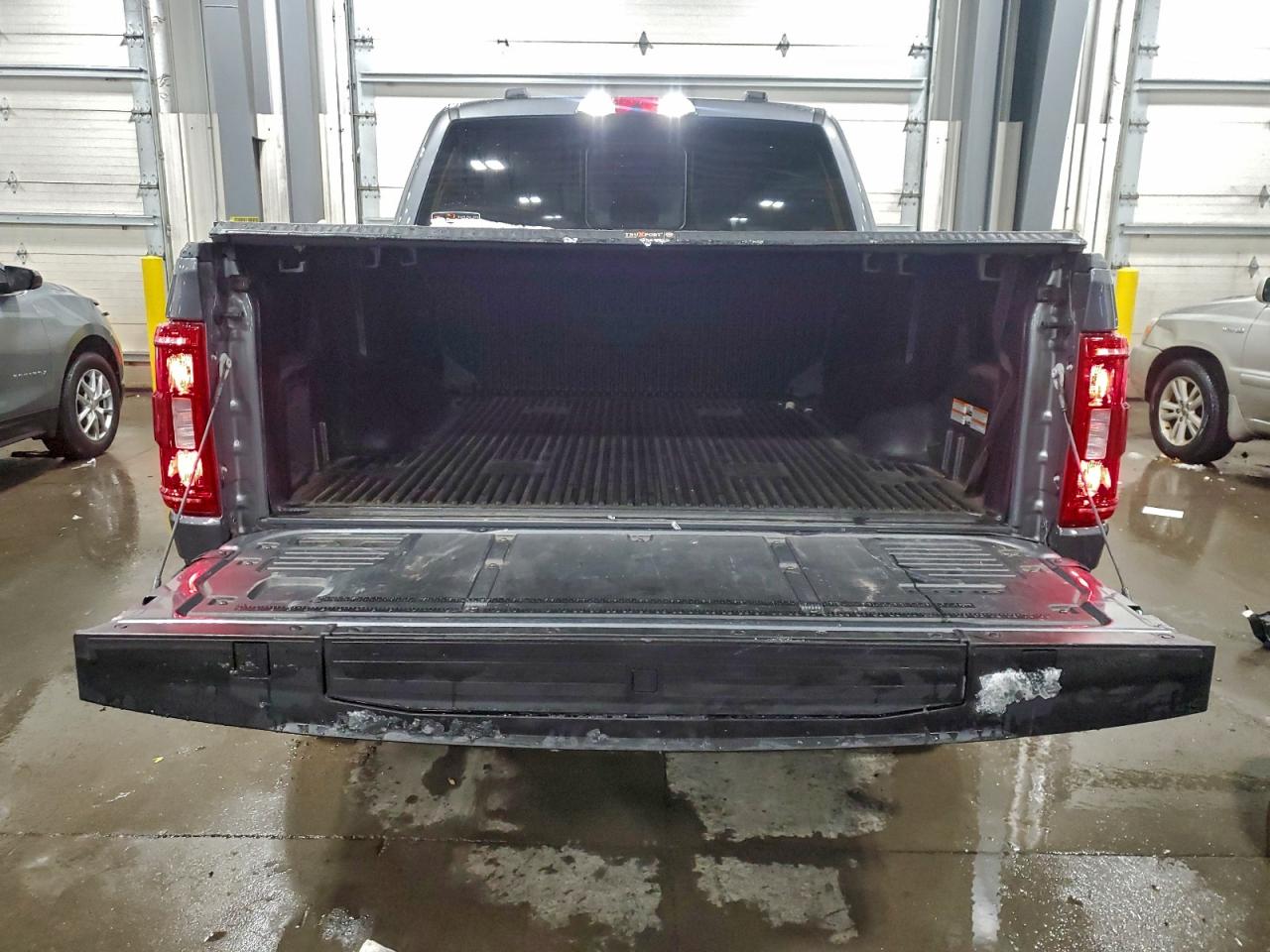 Ford F-150 Supercrew Image 2