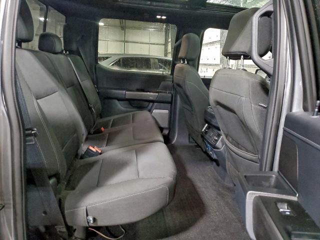 Ford F-150 Supercrew Image 7