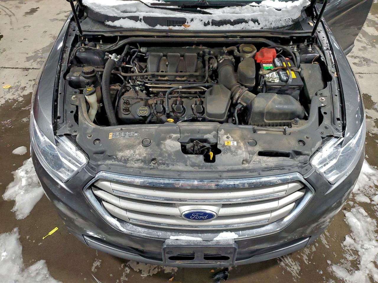 Ford Taurus Sel Image 8